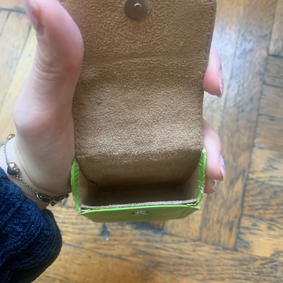 Promaster green leather camera case - Picture 5 of 5